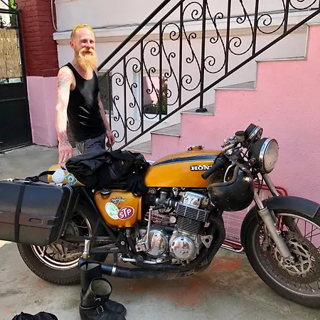 Хостел Nomado Варна