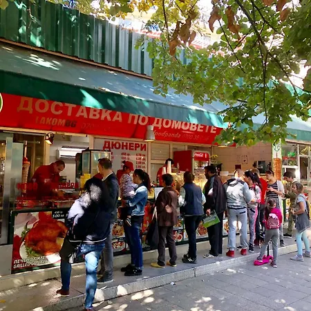 Nomado Хостел Варна